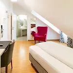 Hotell Altstadthotel Grauer Wolf Erlangen
