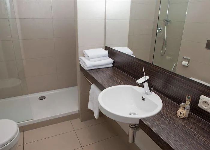 מלון Altstadthotel Grauer Wolf ארלנגן