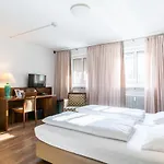 Hotell Altstadthotel Grauer Wolf Erlangen