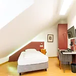 Altstadthotel Grauer Wolf 3*