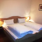 Altstadthotel Grauer Wolf Ερλάνγκεν