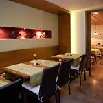 Altstadthotel Grauer Wolf Hotell 3*