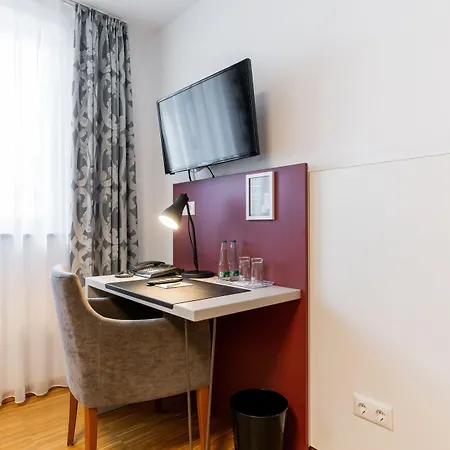 فندق Altstadthotel Grauer Wolf