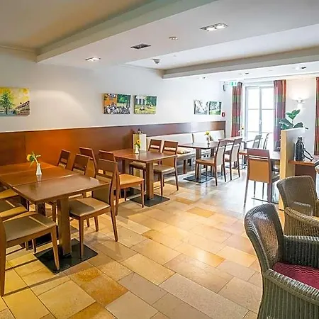 Ξενοδοχείο Altstadthotel Grauer Wolf 3*