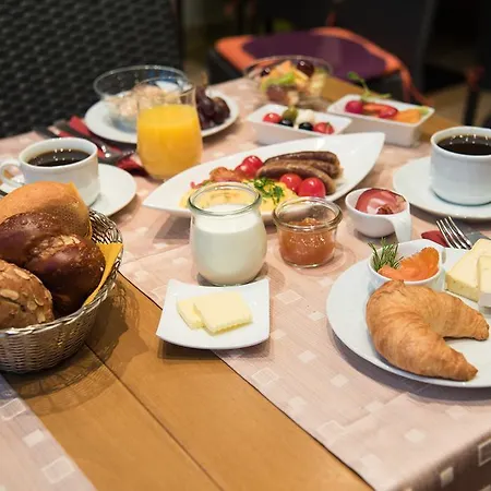 Hotel Altstadthotel Grauer Wolf 3*